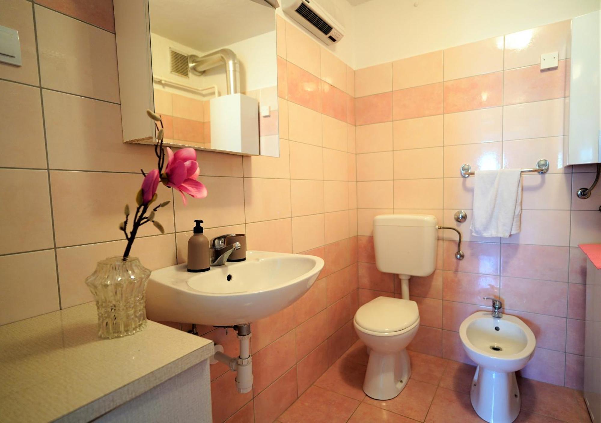 Апартаменти Nada 5 - Apartman S Pogledom Na More Пула Екстер'єр фото