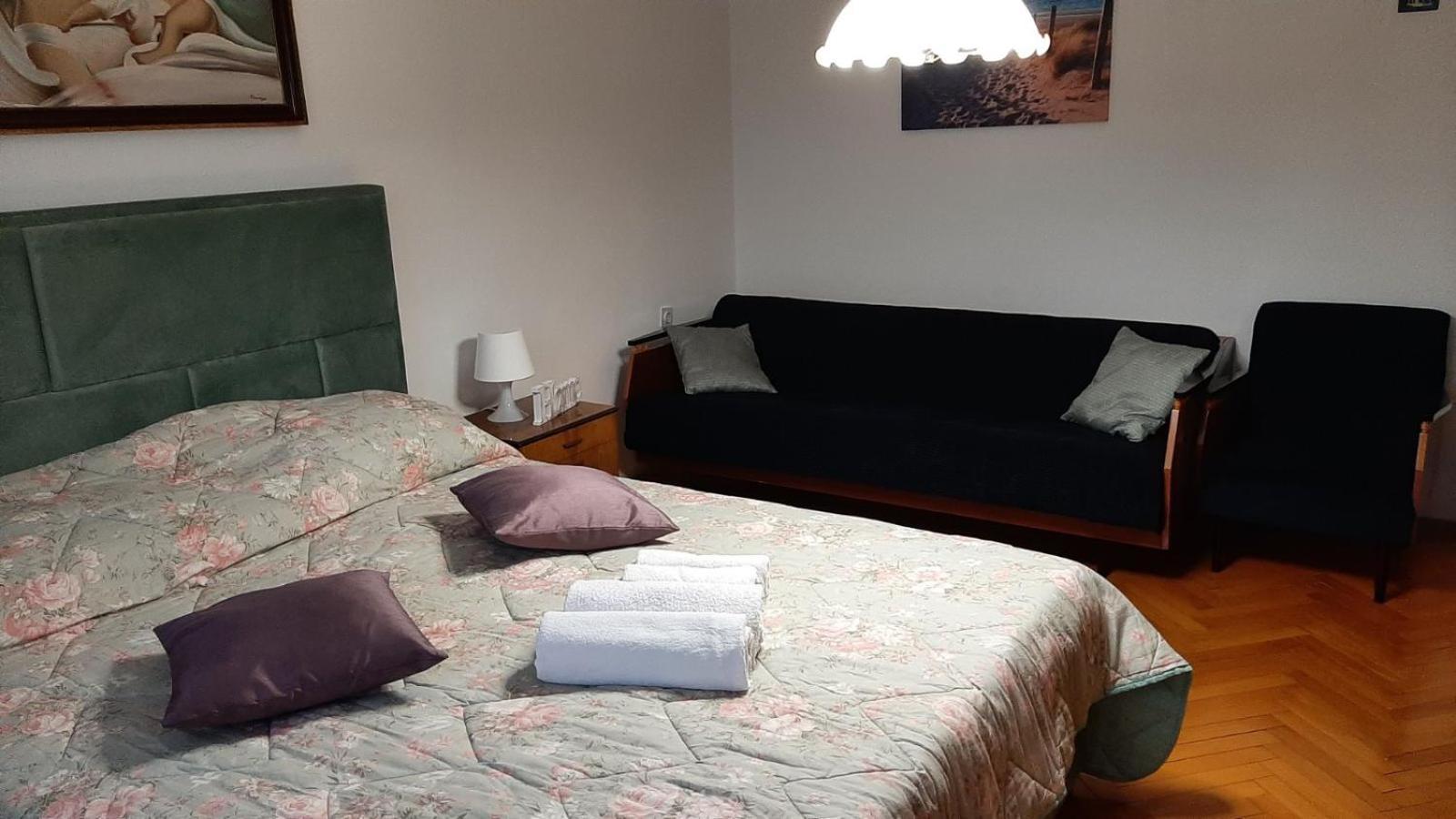 Апартаменти Nada 5 - Apartman S Pogledom Na More Пула Екстер'єр фото